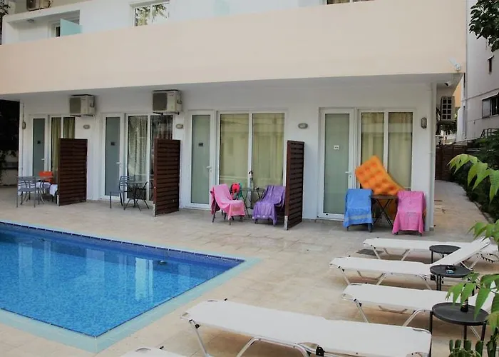 Apart Otel Mimosa
