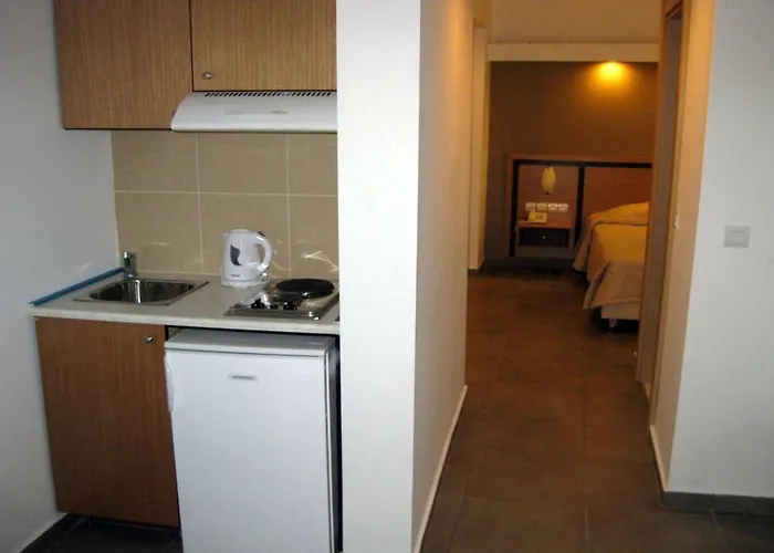 Apartmanhotel Mimosa 2*